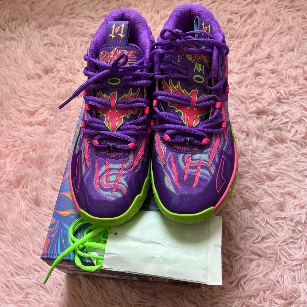 Puma Purple and Pink Athletic Shoes